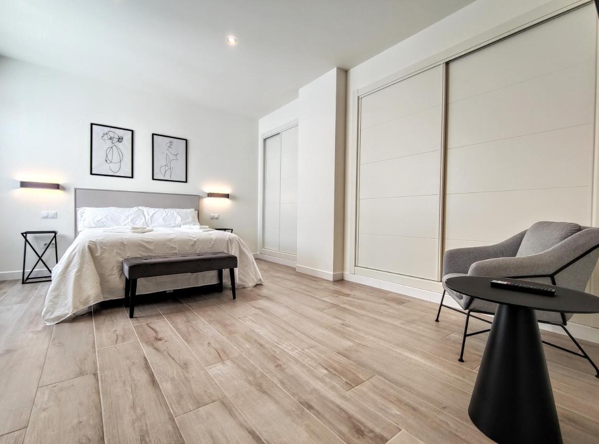 Edificio Duque Apartment มาลากา ภายนอก รูปภาพ